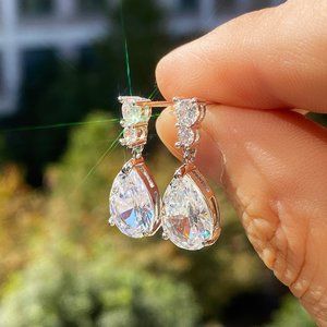 925 Sterling Silver Elegant Lab Diamonds Water Drop Earrings